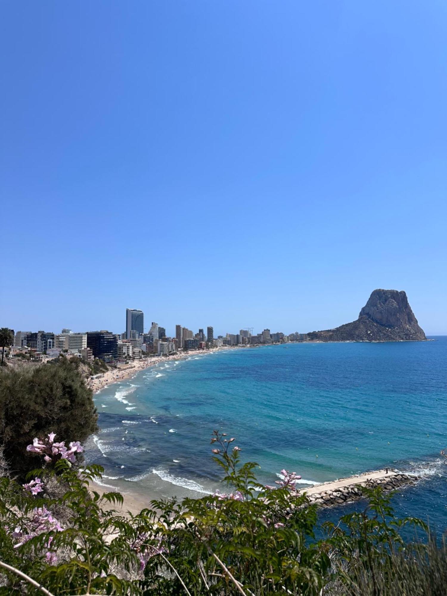 Pension Rioka Кальпе Экстерьер фото